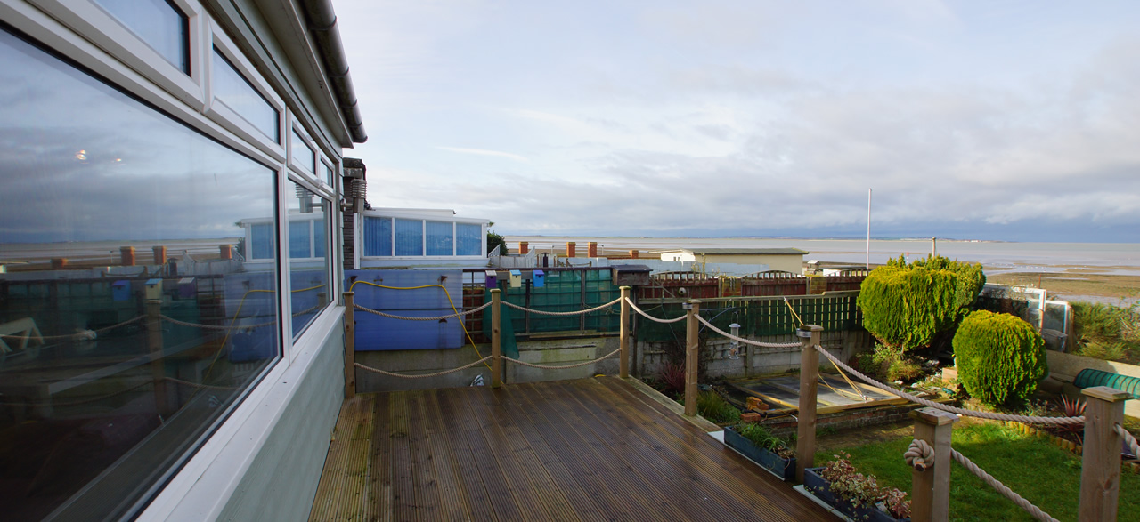 Whitstable Beach Cottage - The Deck View